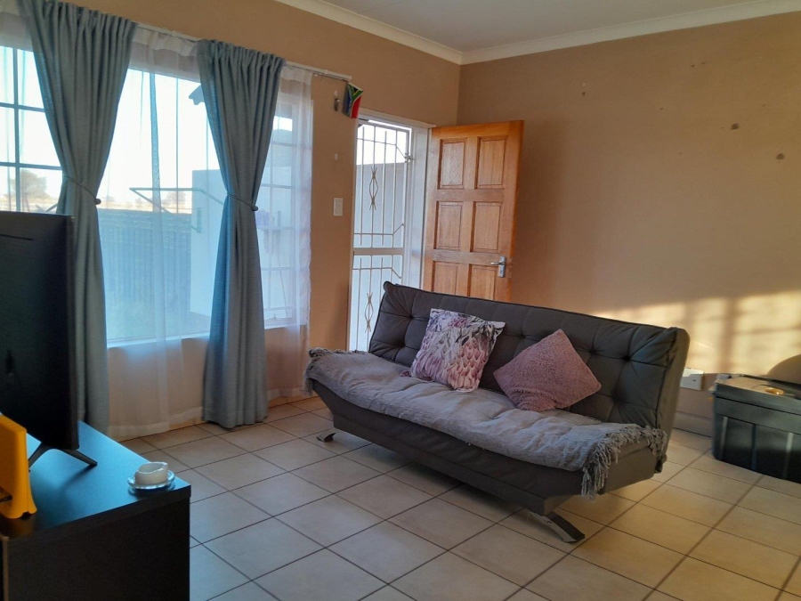 2 Bedroom Property for Sale in Kathu Northern Cape